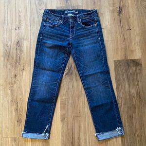 American Eagle Dark Wash Skinny Jeans-Short